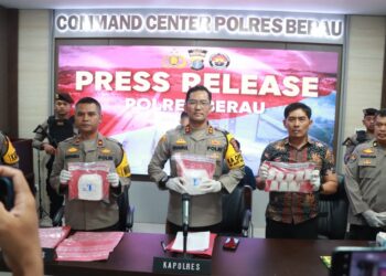Diduga Narkoba Polres Berau Amankan Dua Tersangka