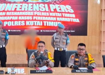 Konferensi pers Polres Bontang ungkap peredaran narkoba (Foto Ist))