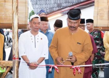 Bupati Kukar Edi Damansyah resmikan UMKM kopi SAMS Masjid Agung (Foto Ist)