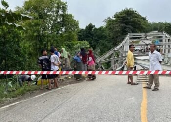 Jembatan Busui di Desa Busui (Foto Ist)