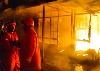 4 Bangunan di Paser Terbakar (Foto Damkar)