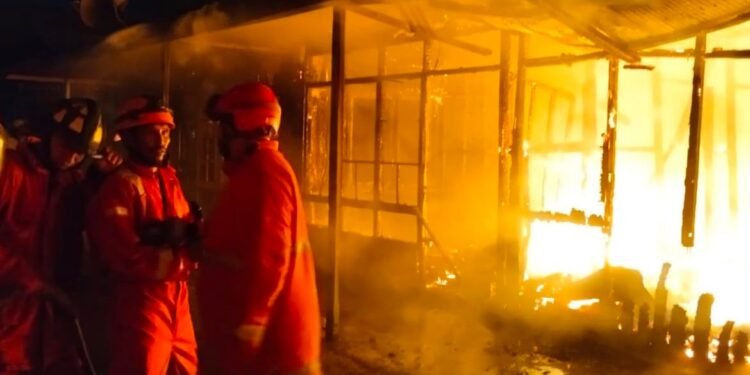 4 Bangunan di Paser Terbakar (Foto Damkar)