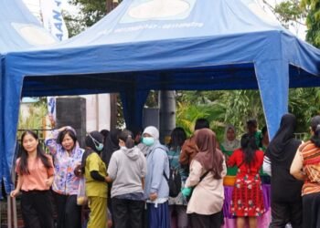 Pasar murah Pemkot Bontang sebelum Natal dan Tahun Baru (Foto Ayb)