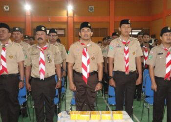 pelantikan dan pengukuhan pengurus Majelis Pembimbing Ranting (Mabiran) dan Kwartir Ranting Gerakan Pramuka Bontang Selatan (Foto Ayb)