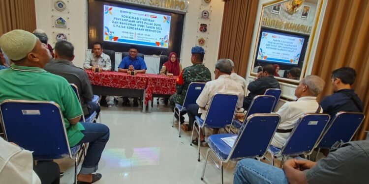 Dinas Pendapatan Daerah (Dispenda) Kota Bontang menggelar sosialisasi terkait E-Kitiran dan penyampaian SPPT PBB 2025 serta Pajak Kendaraan Bermotor (PKB) pada Selasa malam, 25 Februari 2025 (Foto Ayb)