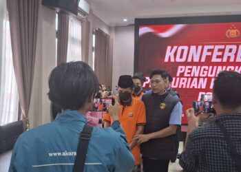 Dua tersangka curanmor diamankan Polres Bontang (Foto Ayb)