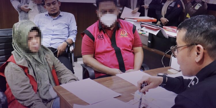 4 tersangka NH, DS, SHA, SMR dalam perkara Tindak Pidana Korupsi Pengadaan / Pembebasan Lahan Untuk Laboratorium Kesehatan Daerah Kota Bontang tahun 2012 (Ist)