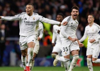 Tim Real Madrid rayakan kemenangan usai kalahkan Atletico Madrid lewat adu penalti (Ist)