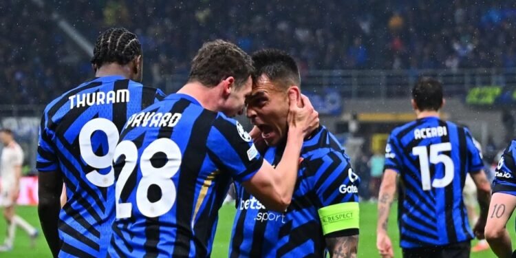 Pemain Inter Milan rayakan gol yang dicetak Lautaro Martinez dan Benjamin Pavard. (Foto Inter Milan)