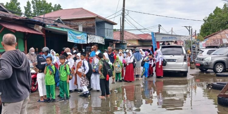Kondisi Banjir Rob di Bontang Kuala