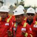Menteri ESDM Bahlil Lahadalia didampingi Gubernur Kaltim Rudi Mas'ud saat mengunjungi Onshoer Receiving Facilities PT Eni Indonesia, Senipah, Kukar, Kaltim