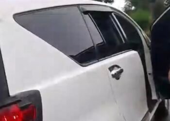 Seorang sopir travel meninggal dunia saat mengangkut 7 orang penumpang. (Ist)