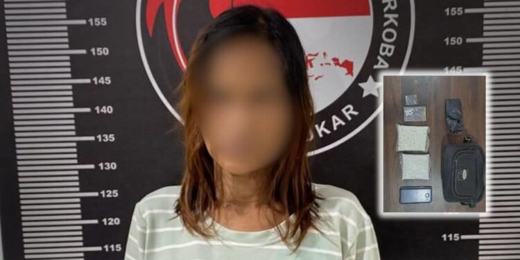 Wanita Diamankan Polisi Karna Narkoba