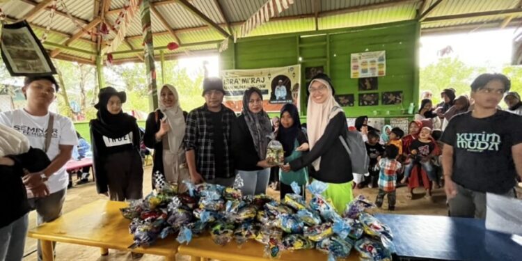 Rumah Kolaborasi Bawa Semangat Hardiknas ke Sekolah Alam Melawan