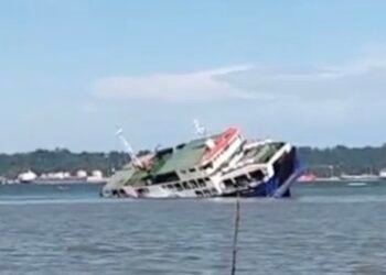 Tangkapan layar kapal tenggelam