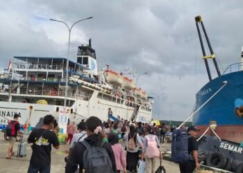 Kondisi penumpang dipelabuhan Loktuan Bontang beberapa bulan lalu