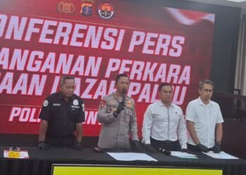 Konferensi Pers Bontang terkait dugaan ijazah palsu