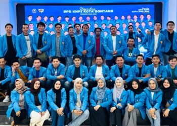 Pengurus KNPI Bontang