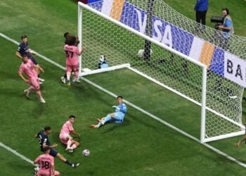 PSG unggul 4-0 atas Inter Miami di akhir babak pertama. Foto: REUTERS/Amanda