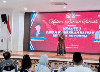 Wali Kota Bontang Neni Moerneani