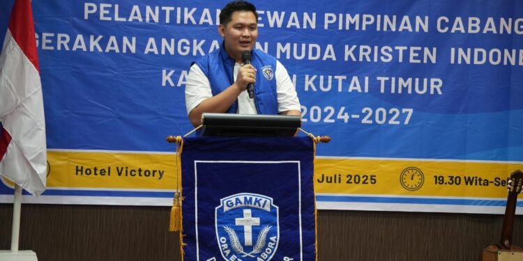 Steven Robert Baya, Ketua Dewan Pimpinan Cabang Gerakan Angkatan Muda Kristen Indonesia (DPC GAMKI) Kabupaten Kutai Timur