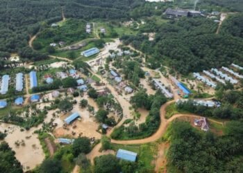 Potret dari udara kondisi banjir di Sandaran Kutim
