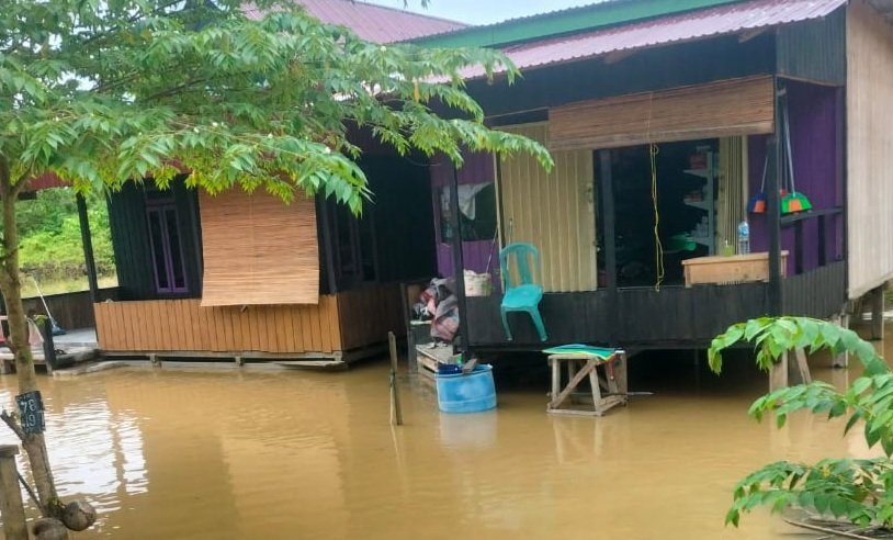 Kondisi banjir di Sandaran Kutim
