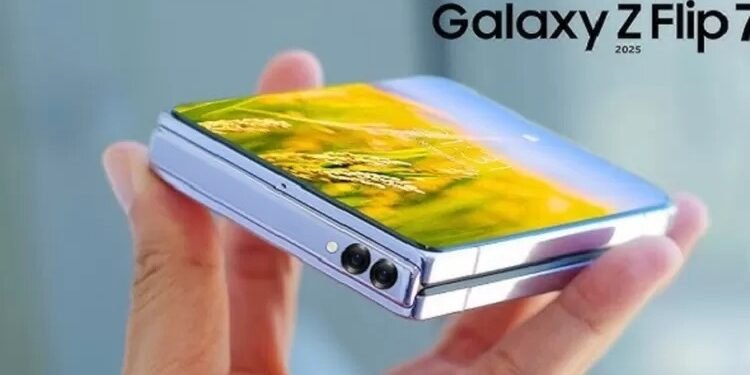 Samsung Galaxy Z Flip 7 Resmi Meluncur