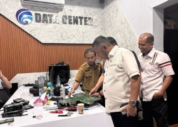 Komisi C Sidak Kominfo Bontang