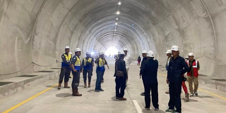 Bagian dalam pembangunan terowongan di Kota Samarinda