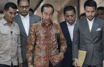 Laporan Jokowi naik ke tahap penyidikan. (ANTARA FOTO/FAUZAN)