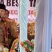 Gubernur Kalimatan Timur (Kaltim) Rudy Mas'ud dan Ketua DPRD Kaltim Hasanuddin Mas'ud saat sambutan di lokasi mediasi Kampung Sidrap antara Kutim dan Bontang