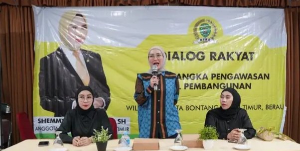 Legislator Kaltim, Shemmy Permata Sari, gelar diskusi yang bertajuk "Dialog Rakyat"