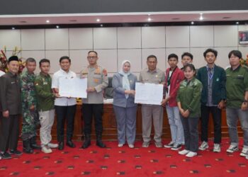 Mahasiswa Bontang Gelar Audiensi dengan DPRD Bontang