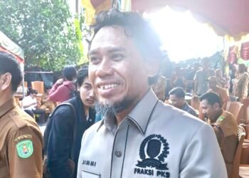 Ketua DPRD Kutai Timur, Jimmi, merespons pernyataan Wakil Wali Kota Bontang, Agus Haris
