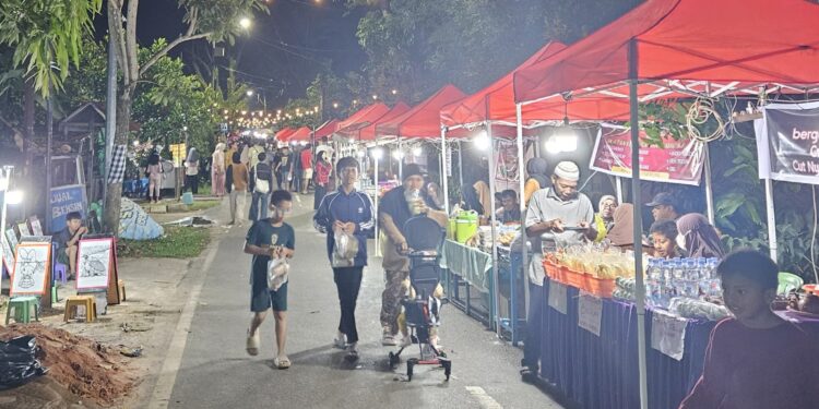 Kondisi jajaran para UMKM di Event Creative Night Market (CNM)