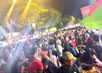 Ribuan Warga Padati Bontang City Carnaval 2025