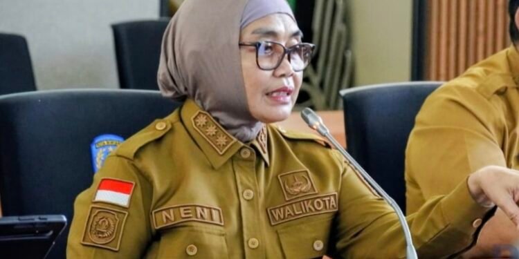 Wali Kota Bontang, Neni Moerniaeni,