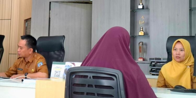 Proses layanan di Kantor DPMPTSP Bontang