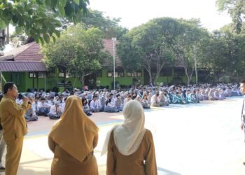 Disdukcapil Bontang Sosialisasi Pentingnya Identitas Kependudukan bagi Pelajar SMA