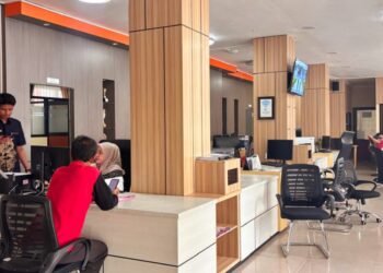 Pelayanan Kantor Dinas Penanaman Modal dan Pelayanan Terpadu Satu Pintu, Kota Bontang.