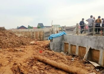 Kondisi proyek turap di Sungai Jalan Bulu Tangkis Dua, Api-Api, Bontang