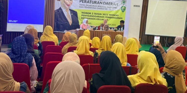 Anggota DPRD Kaltim, Shemmy Permata Sari, kembali menyapa warga Bontang lewat kegiatan sosialisasi Peraturan Daerah.