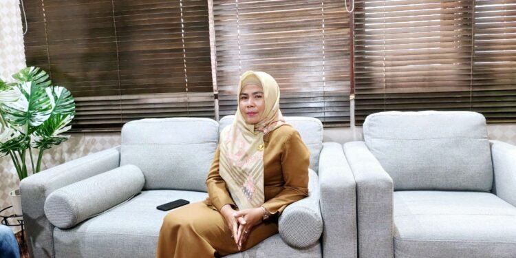 Kepala DTPHP Kutai Timur, Dyah Ratnamingrum
