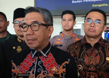 Bupati Kutim Ardiansyah Sulaiman dan Wakilnya saat ditemui awak media