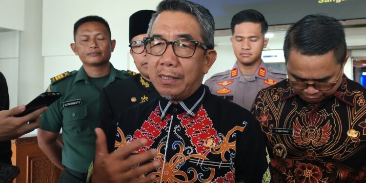 Bupati Kutim H. Ardiansyah Sulaiman