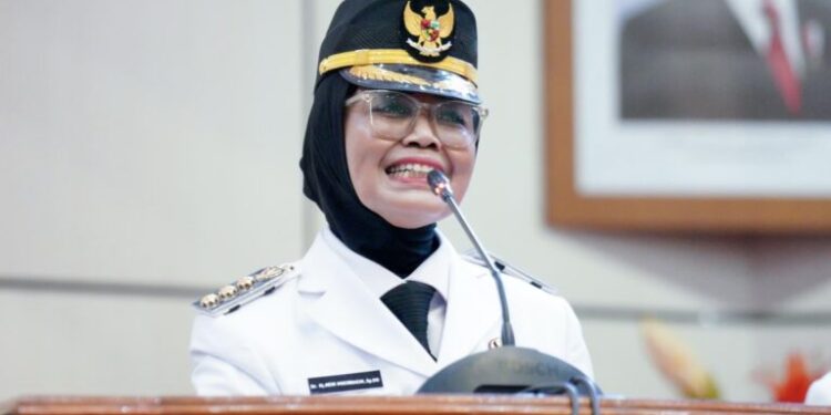 Wali Kota Bontang, Neni Moerniaeni