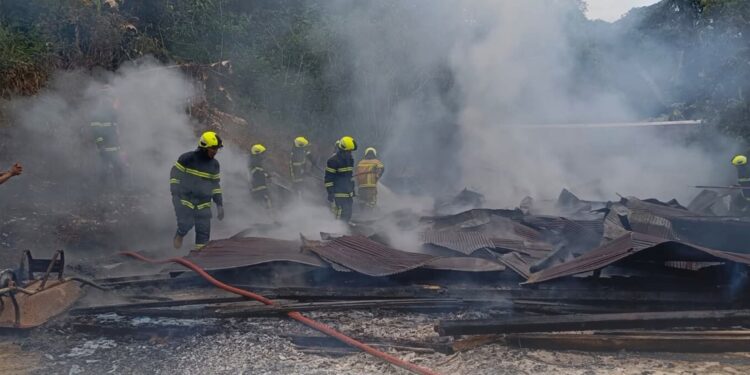 Kondisi rumah usai terbakar di Kukar