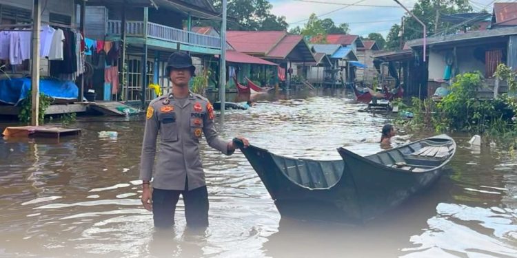 Banjir melanda sejumlah wilayah di Kecamatan Kenohan, Kabupaten Kutai Kartanegara, Minggu (18/1/2026