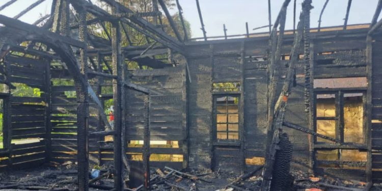Kondisi rumah usai terbakar di Kukar